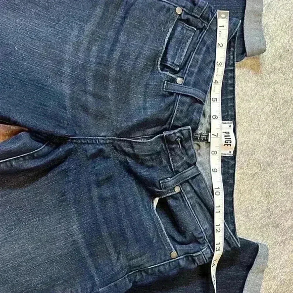 PAIGE Kyle Crop, Dark Wash. Size 26. - Picture 6 of 11